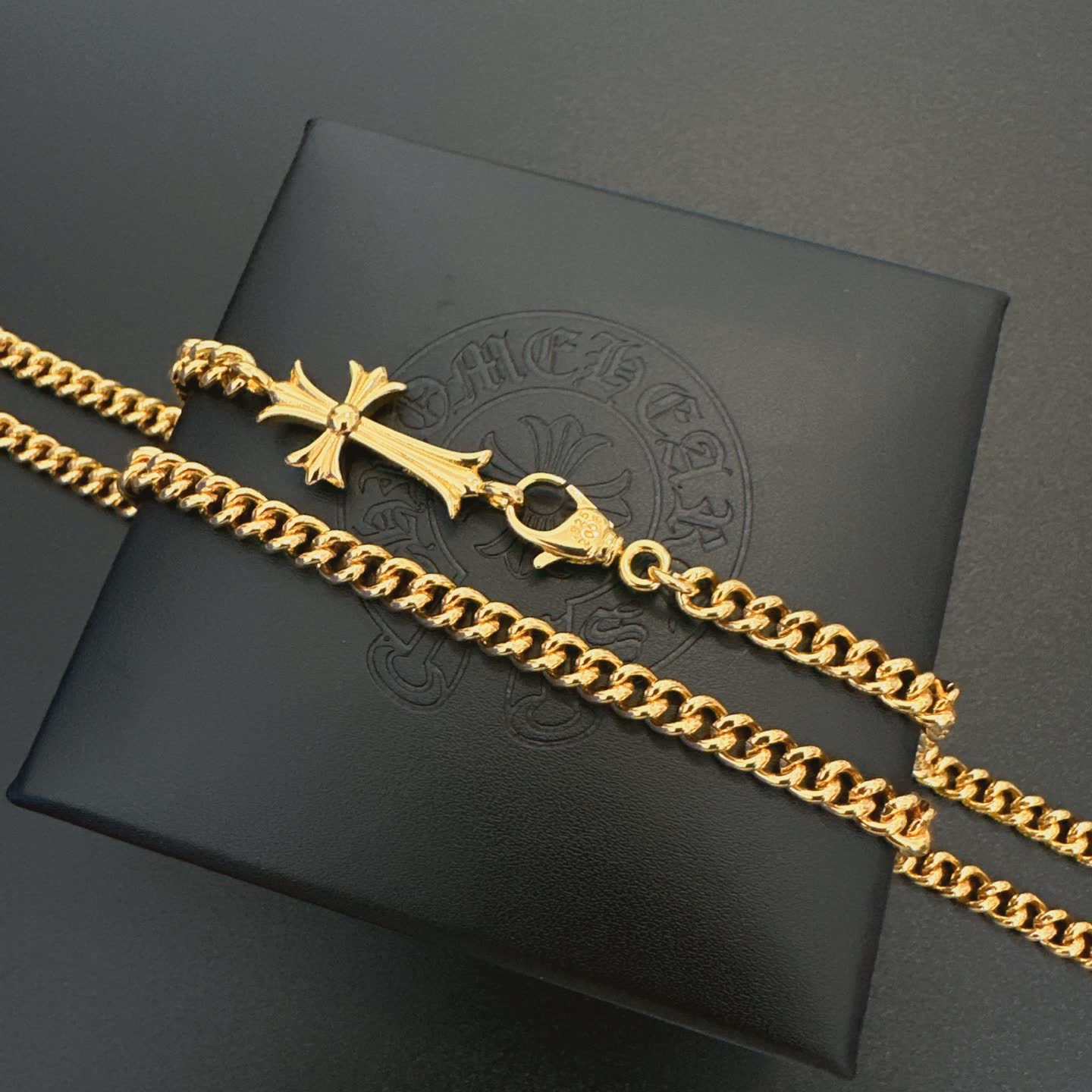 Chrome Hearts Rome Jewelry Gold-Plated Chain with Cross Pendant